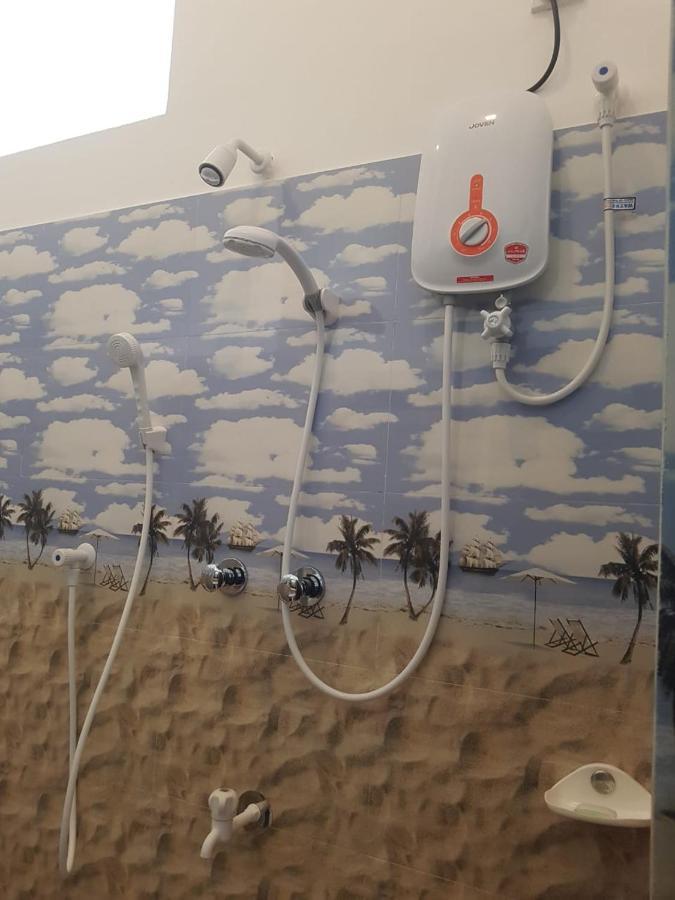 Waves Hiri Hotel Dikwella Exterior foto